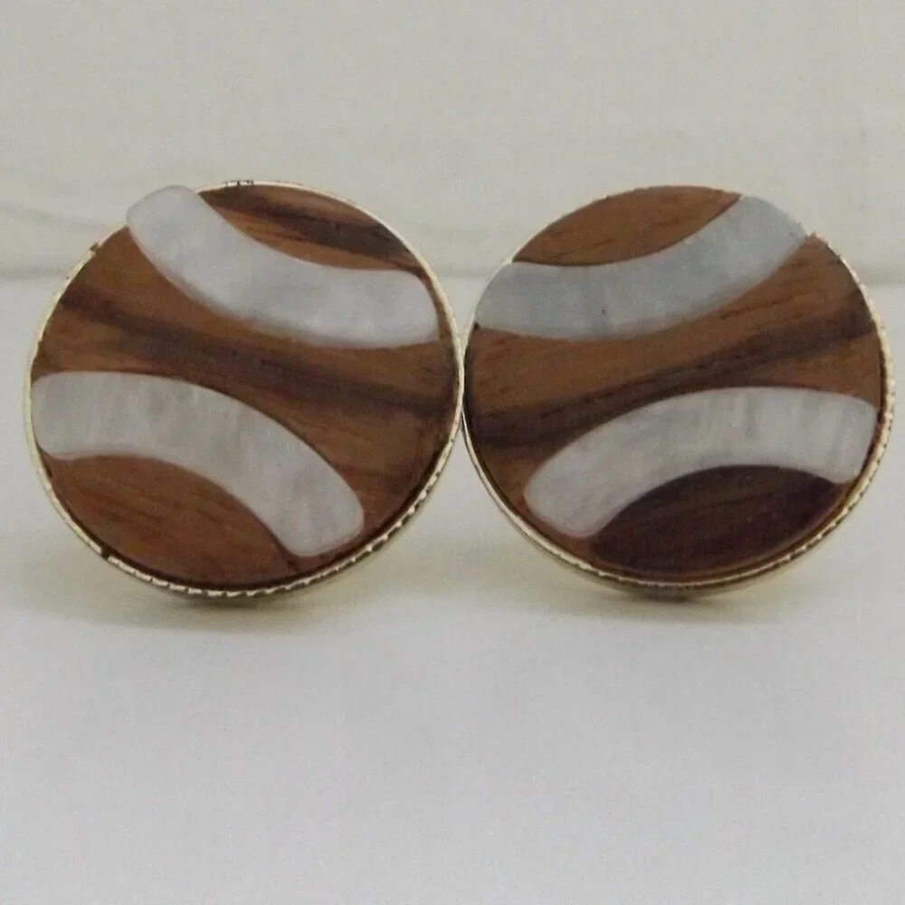 Vintage Brown White Wood with Resin Statement Basketball Cufflinks